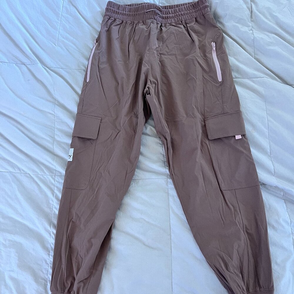 Wondery Rebecca Belay pants, size medium